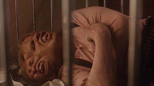 Байки из склепа 2 сезон 14 серия «Нижняя койка» (сериал, 1990)