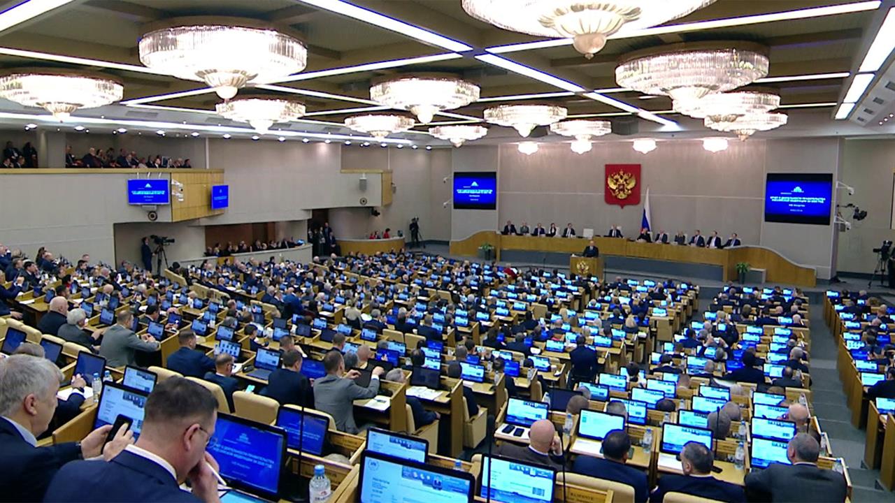 По итогам отчета правительства в Государственной Думе будет подготовлен перечень поручений. смотреть онлайн