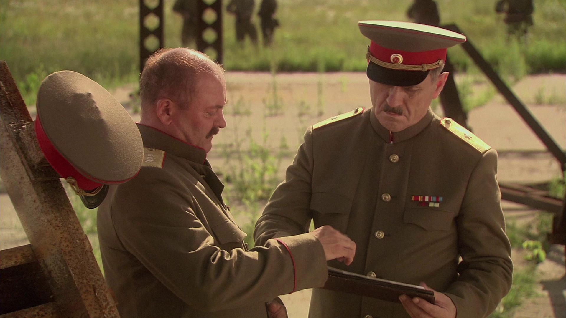 Смерть шпионам!, 1 сезон, 1 серия смотреть онлайн