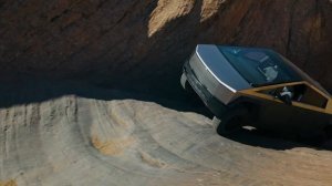 Tesla Cybertruck у Врат Ада 🚙