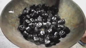 Самодельная формовочная машина для изготовления мелких деталей.