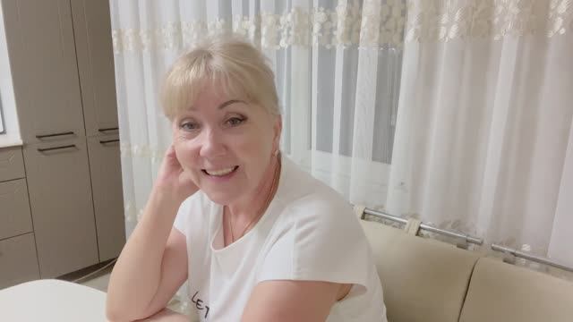 А поговорить о том , о сем!💁💖 смотреть онлайн