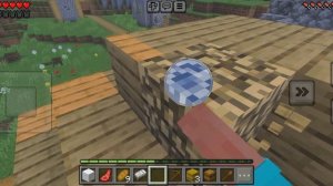 Играю в Майнкрафт на телефоне