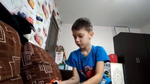 лего-машинка