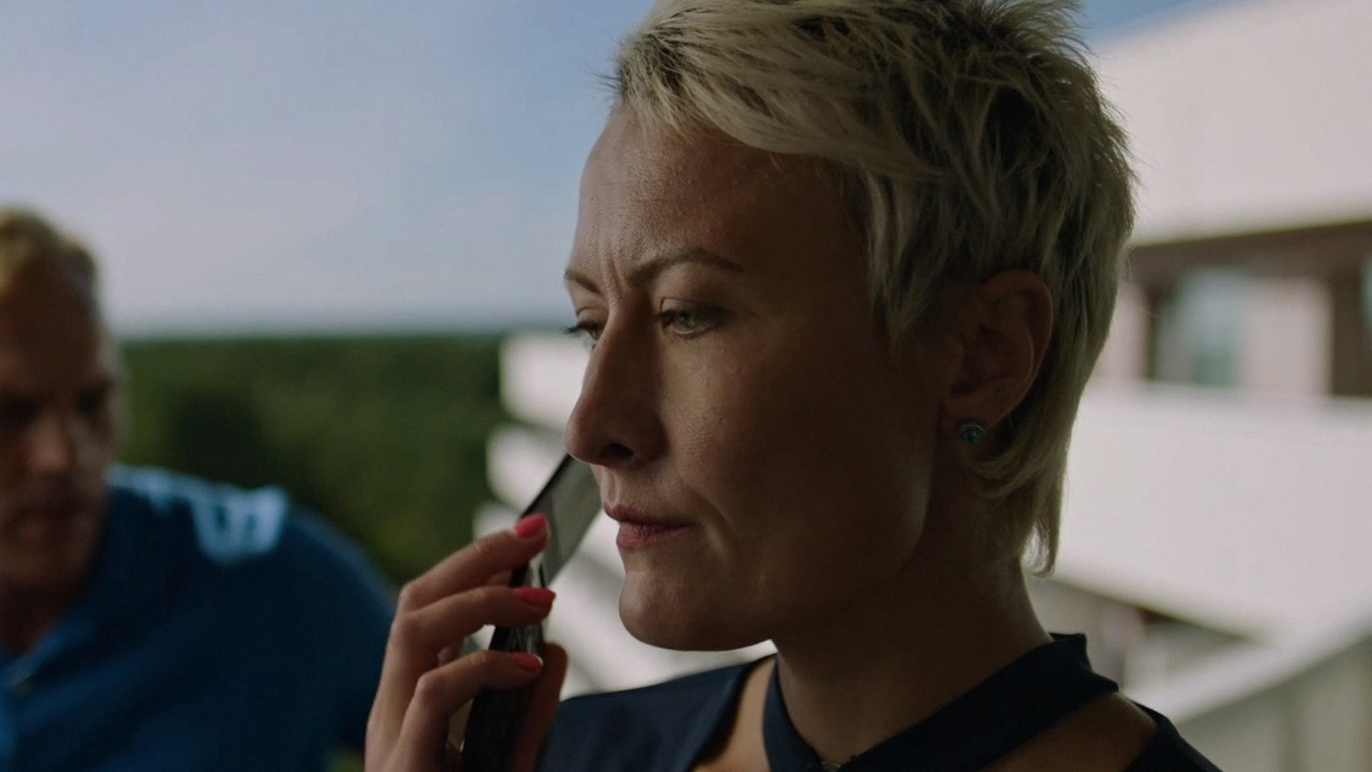 Тень за спиной, 1 сезон, 8 серия