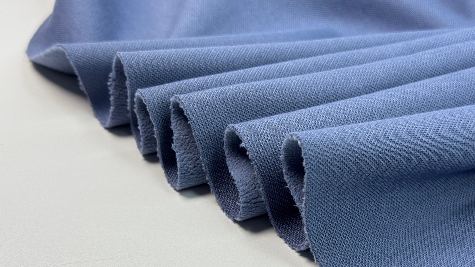 Лакост утепленный Пыльно-голубой смотреть онлайн