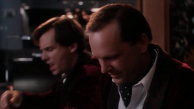 Байки из склепа 2 сезон 17 серия «Смотритель для моего брата» (сериал, 1990)