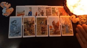 КТО НА ПОРОГЕ? ЧТО НА ПОРОГЕ? О ЧЕМ НАДО ЗНАТЬ ПРЯМО СЕЙЧАС? ТАРО. ЛЕНОРМАН