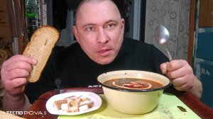 мукбанг/обжорыч/Супец свекольник/