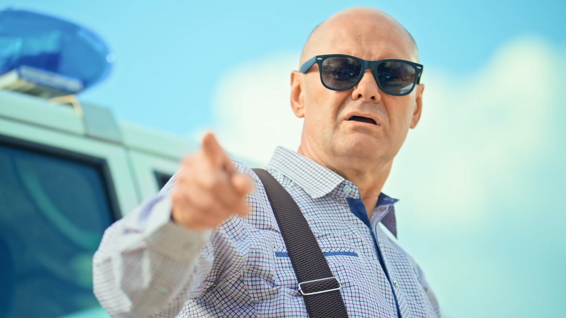 Роман с того света (2025)