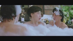 Близнецы-драконы: Джон и Бумер в джакузи с Тамми