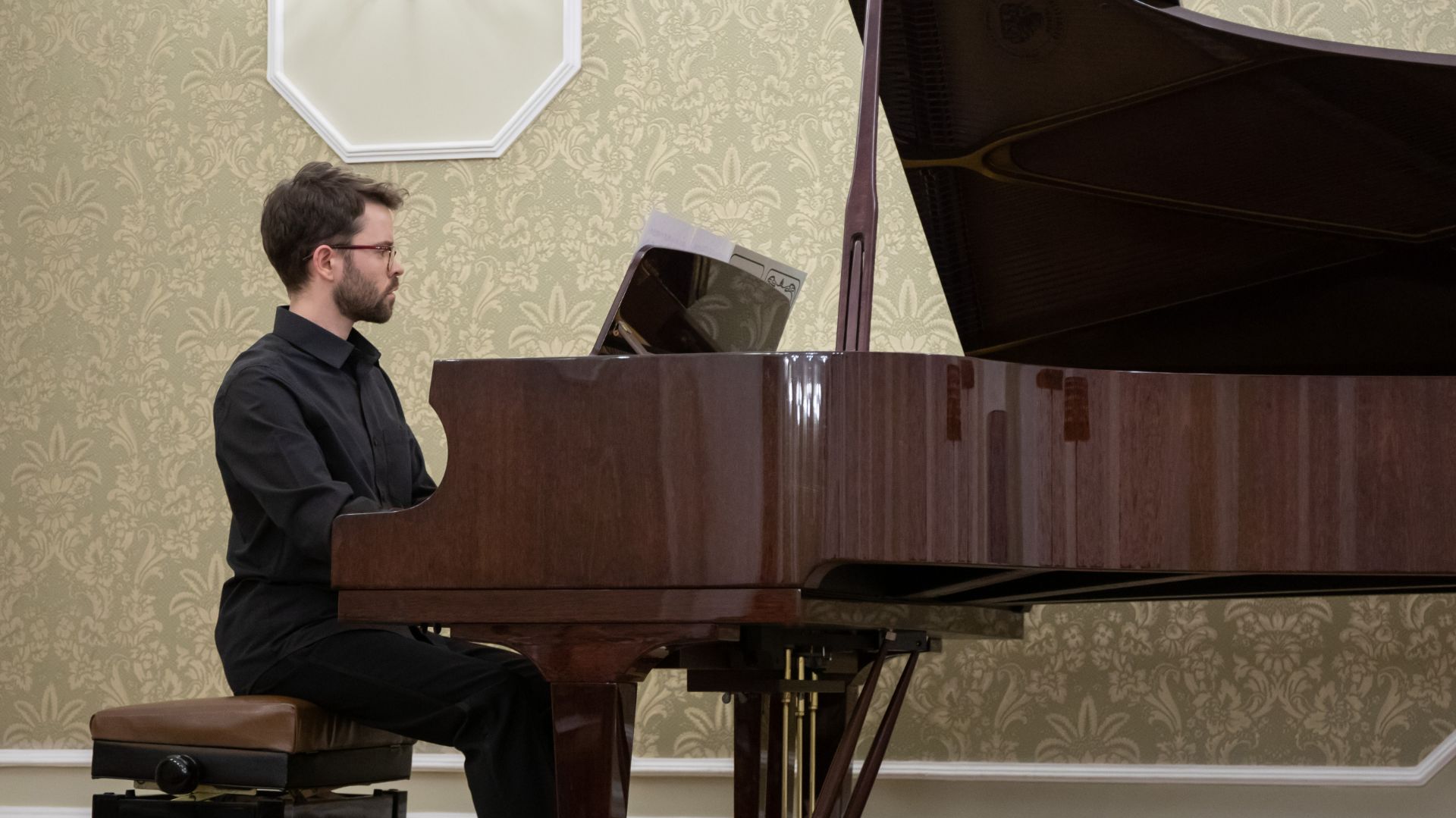 Сергей Привалов - Три пьесы из цикла «Времена года, почти детский альбом». А. Григорьев, фортепиано