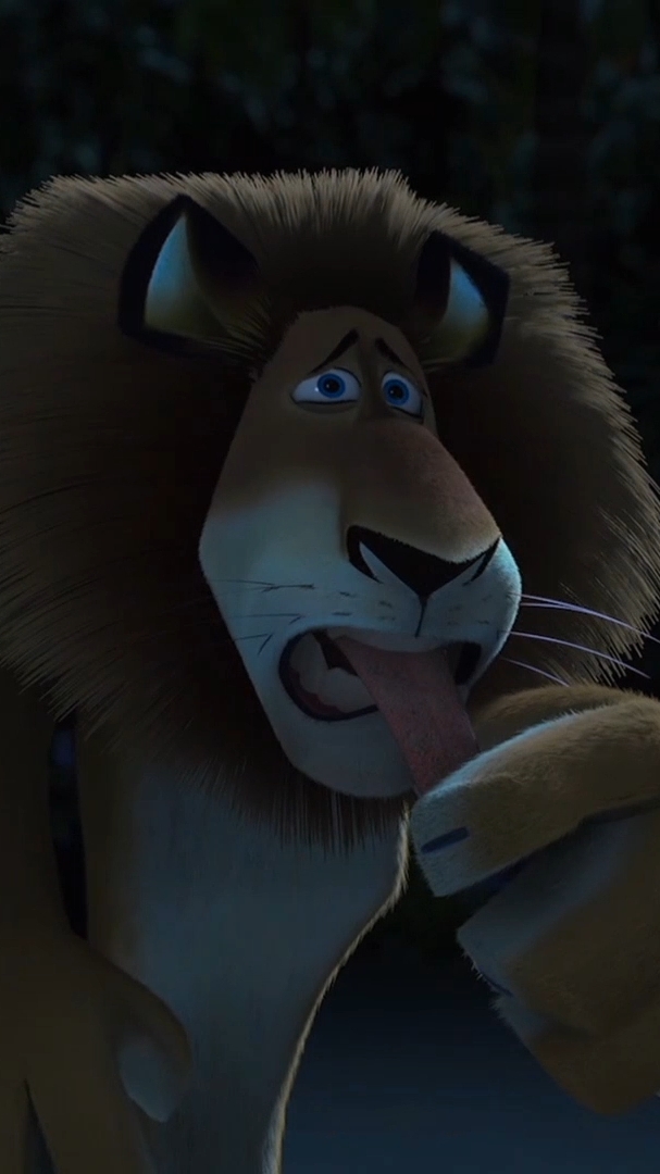 Вместо заповедника попали на дикий остров и Алекса паника теперь. Мадагаскар