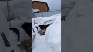 Снег в уральскую зиму #уралочка #деревенскаяжизнь #зима