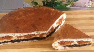 Пирог к чаю с курагой и черносливом.