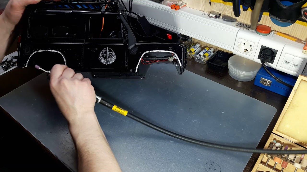 Defender D90 RC Trophy . Назад дороги нет.