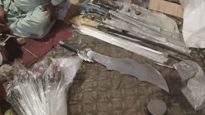 Процесс изготовления фэнтези меча из анимэ.