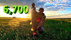 🔥 ТРОФЕЙНАЯ ЩУКА 7 кг на ОГРОМНЫЙ КРЕНК. Поставил плавающий воблер тарахтушку и сразу БАБАХ 🔥