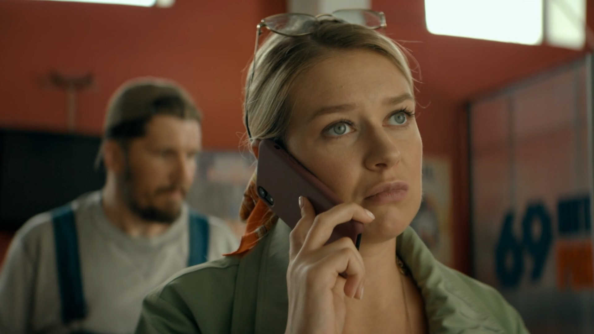 Праздники. Мини-сериал, 1 сезон, 2 серия смотреть онлайн