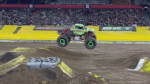 Monster Jam - Фристайл в Сиракузах 2022