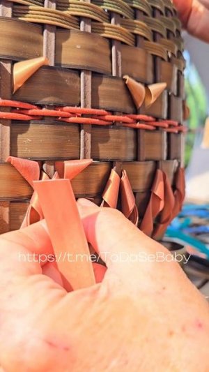 Мастер-класс "Декор для кашпо из ротанга "КРЫЛЫШКИ""