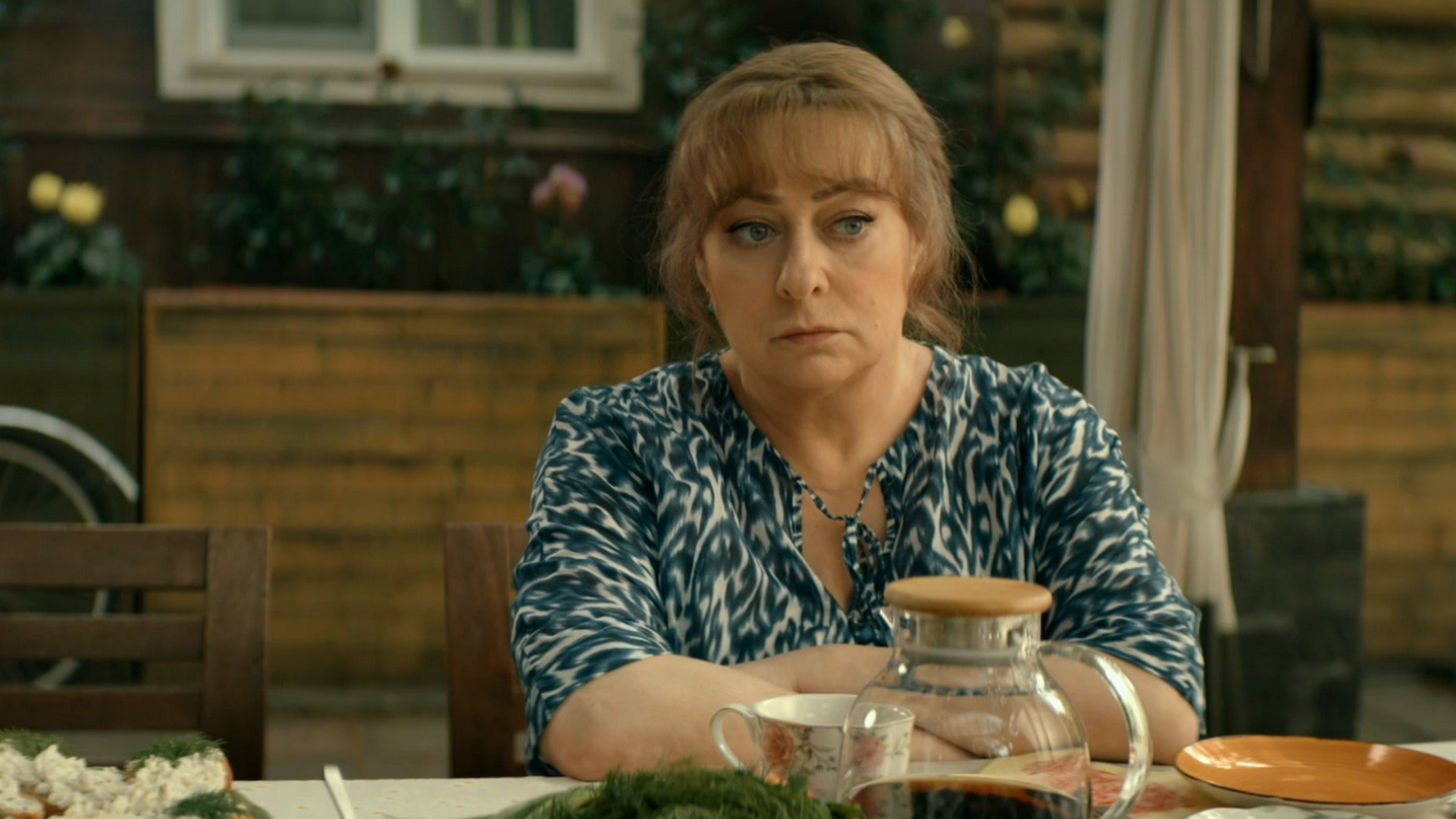 Праздники. Мини-сериал, 1 сезон, 3 серия смотреть онлайн