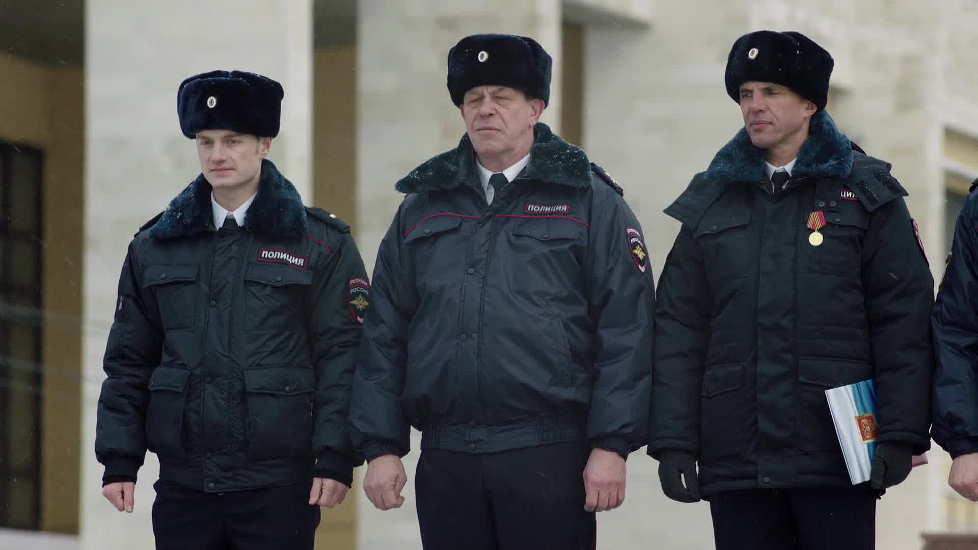 Жена полицейского, 1 сезон, 16 серия