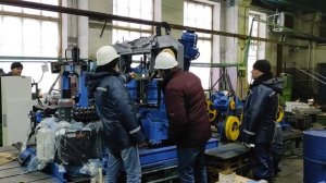 Рабочие будни завода.