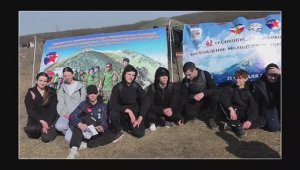 Ежегодное традиционное  восхождение молодежи на г. Бештау в честь 23-го февраля.