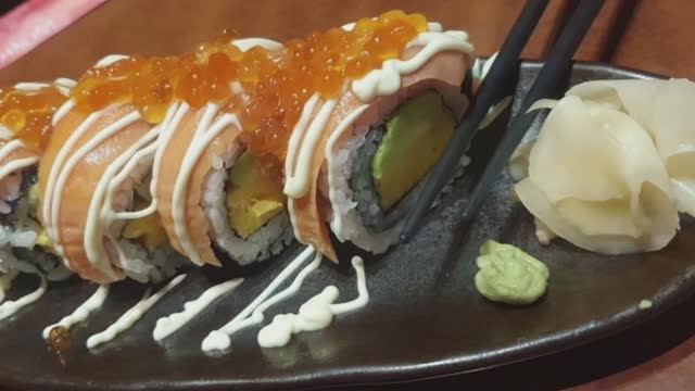 🍣🇯🇵 Японская хавка: суши, роллы и икура-маки