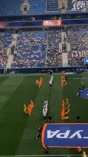 Сборная СПбГУПТД по чирлидингу и чир спорту Needles Cheerleading Team на матче Зенит-Ростов