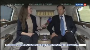 Путин присвоил первому вице-премьеру Мантурову звание Героя России. Он пересадил Путина на Аурус и л