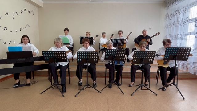 Анс. Преп. «Русский сувенир» Рук. Павлова Л.П. В лесу…