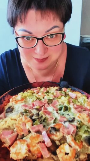 И ПИЦЦУ мне тоже можно!Идеальные добрались до жены Антона Макарского🤦