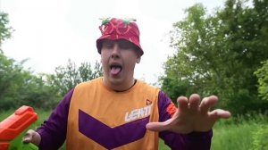 Lavrensem - БОРЬКА И ИГОРЕК ЗОМБАКИ | Сериал БРАТИКИ - 188 серия / Реакция