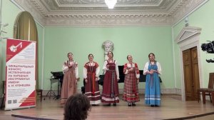 Ансамбль «Дуброва». «Отдавали молоду»