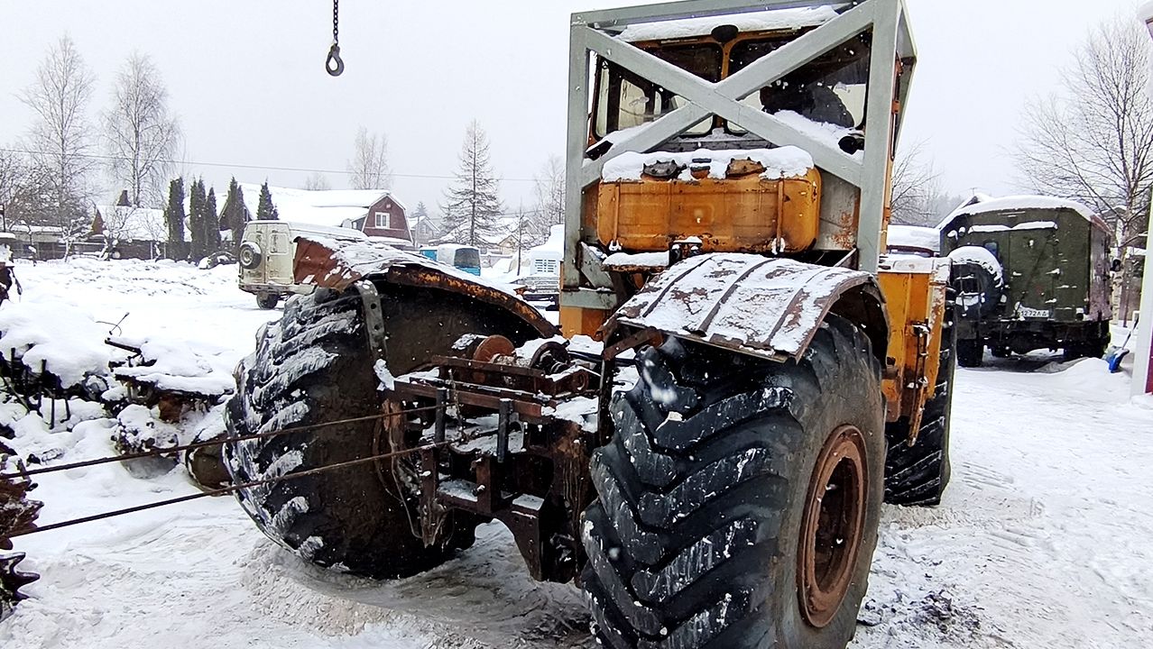 Легендарная лебёдка на К-700 / Новые возможности Кировца смотреть онлайн