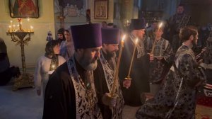 МИТРОПОЛИТ ИГНАТИЙ СОВЕРШИЛ ВЕЛИКОЕ ПОВЕЧЕРИЕ В ПОКРОВСКОМ СОБОРЕ Г. САРАТОВА