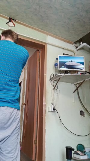 делаю не большую перестановку на кухне