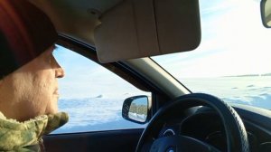 Эх, снег, снежок.Синий трактор ездит к нам.Гости.Прокатились с соседями.