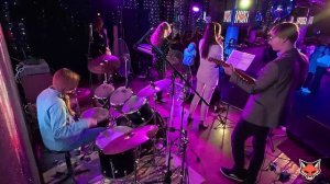 девочки дебютанты