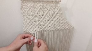 Панно-каоман в технике макраме