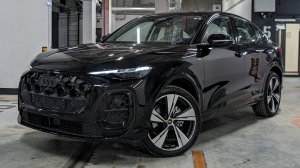Audi Q5 Sportback Black