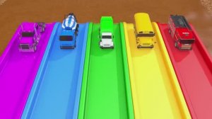 Цветные мячики и машинки! Учим цвета с Уличными Транспортами и ПАКМАНОМ на Водяной Горке!