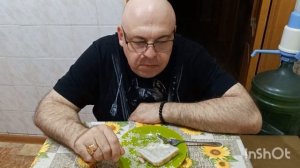 Мукбанг. Холодец с хреном. Встречи с рептилоидами.