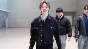 25-02-2026 Яни тебя уже приветствует Милан. Сегодня он очень мило выглядит 😍 ✈️