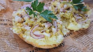 Крошка-картошка с селёдочкой! Какой же вкусный у нас ужин!😋😋😋