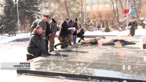 В День Защитника Отечества волгоградцы почтили память воинов всех поколений