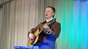 В. Маяковский "Одиночество в любви". Роман Доронин.