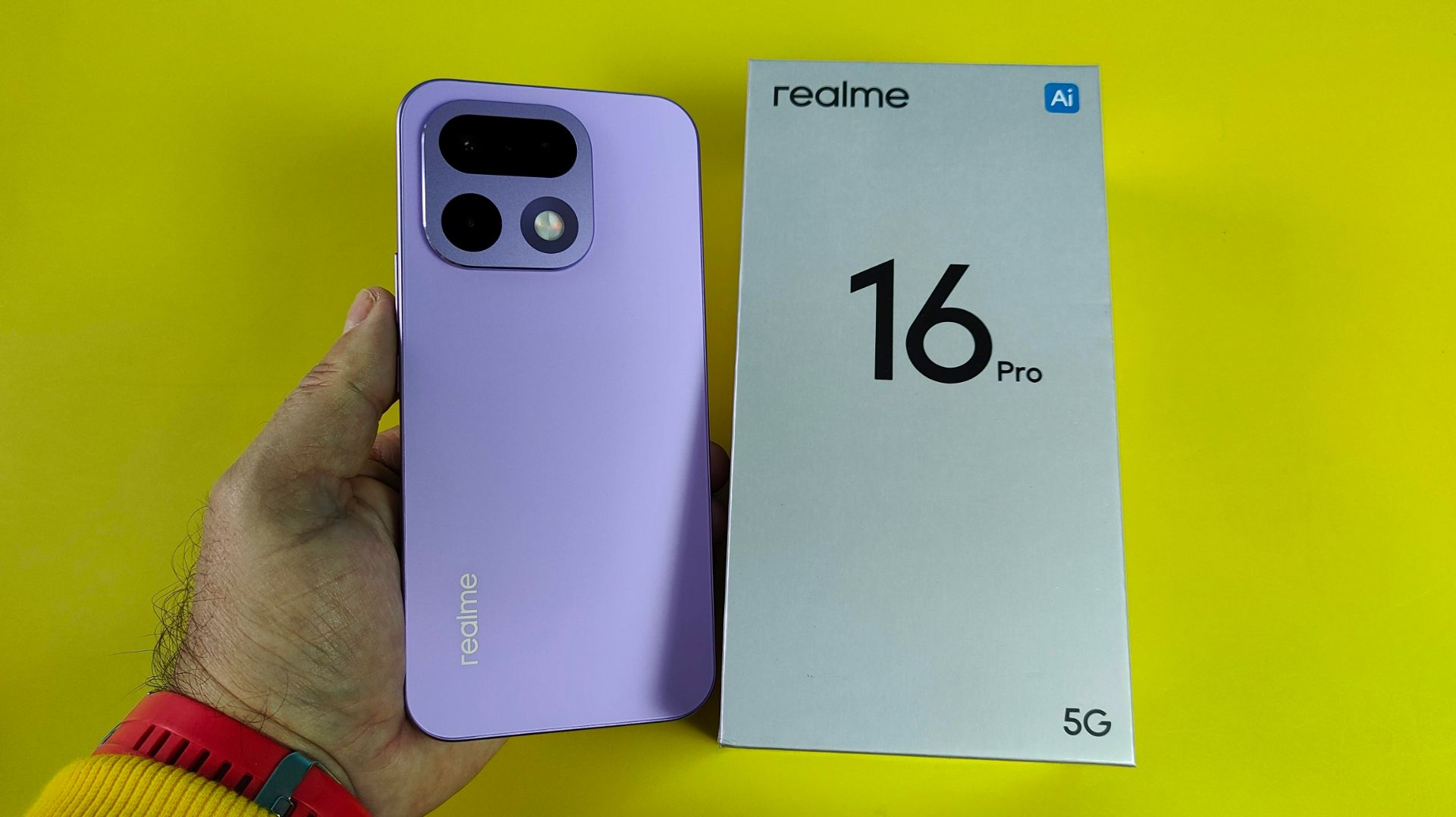 Realme 16 Pro 5G Распаковка и Первое Знакомство